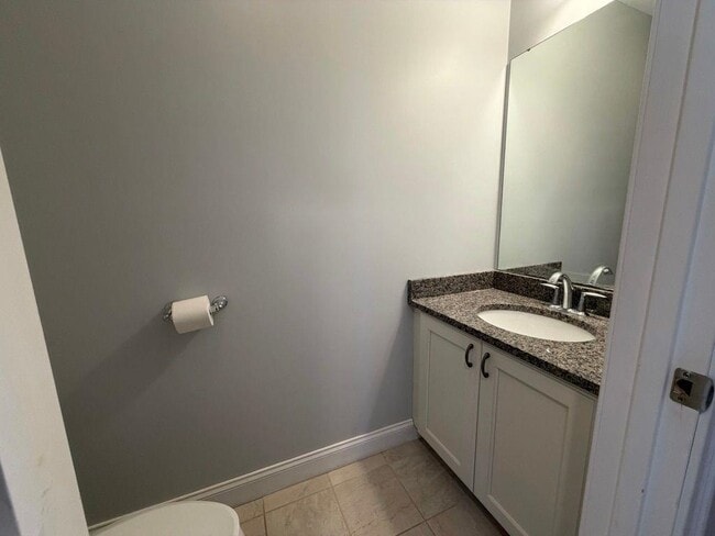 Foto del edificio - 75 Deerwood Dr