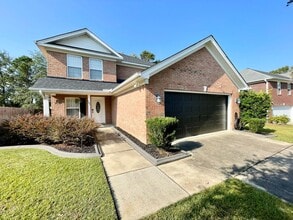 Building Photo - 187 Derby Dr