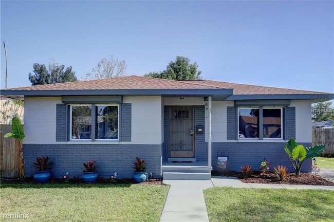 Building Photo - 3 br, 2 bath House - 2834 17th Ave N