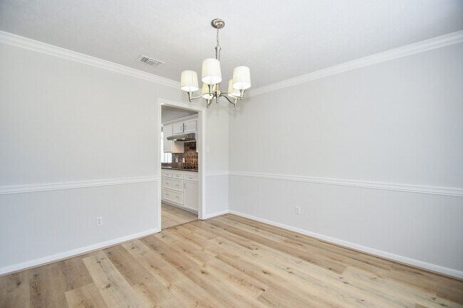 Foto del edificio - 3107 Barnhill Ln