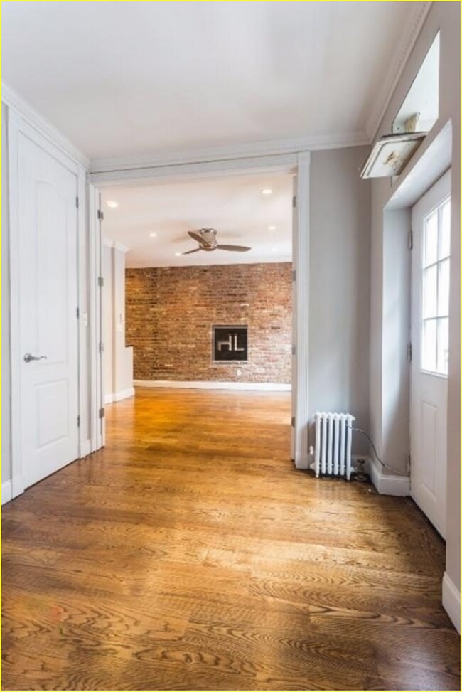 Building Photo - East 18th Street