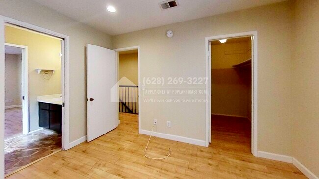 Foto del edificio - 607 N Lakehaven Terrace