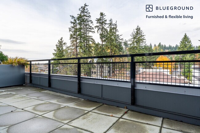 Foto del edificio - 1955 129th Ave NE