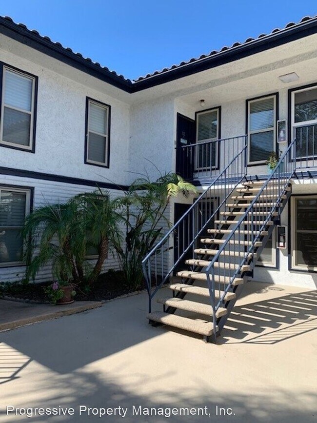 2 br, 2 bath House - 24242 Santa Clara Ave... - 4