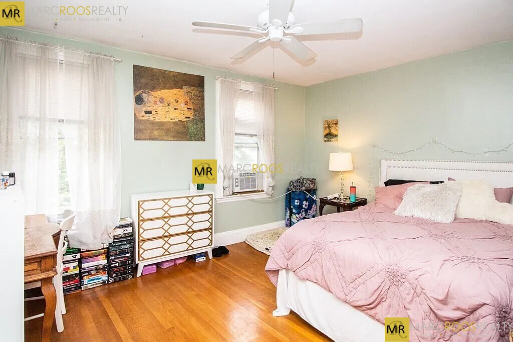 Foto principal - 234 Cypress St