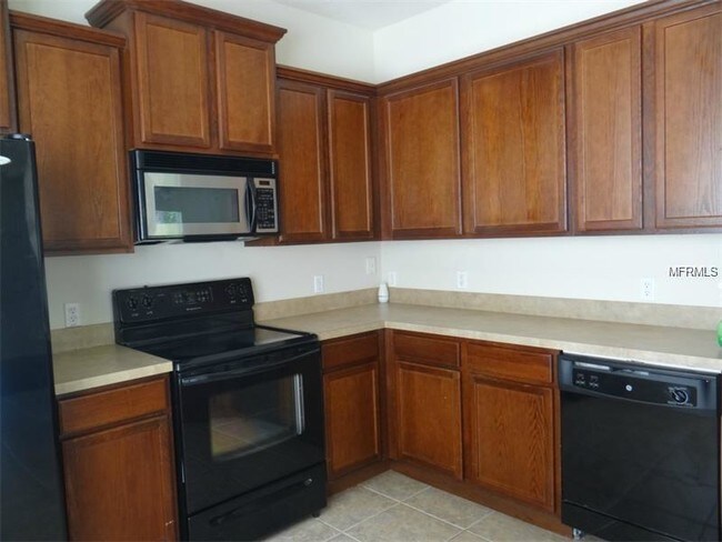 Building Photo - 15331 Oak Apple Ct