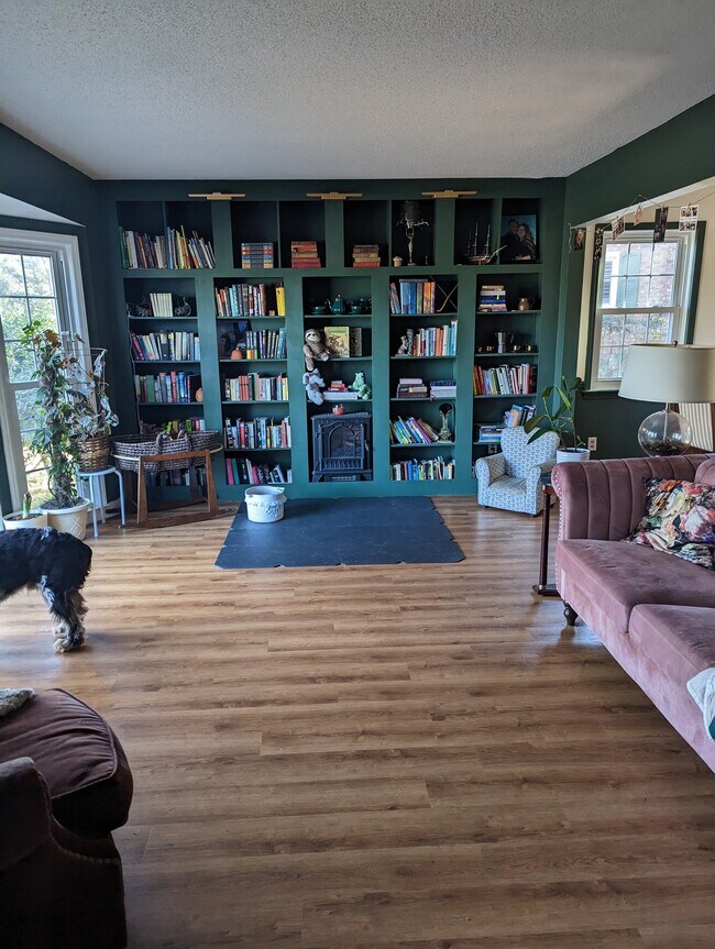 Foto del edificio - 39 N Basilica Ave