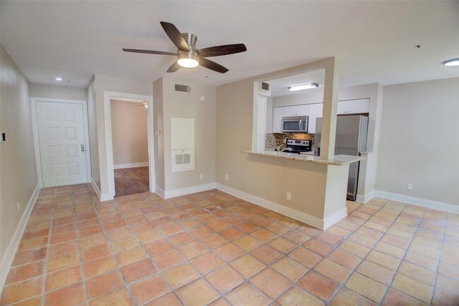 Building Photo - 1306 Norwalk Ln