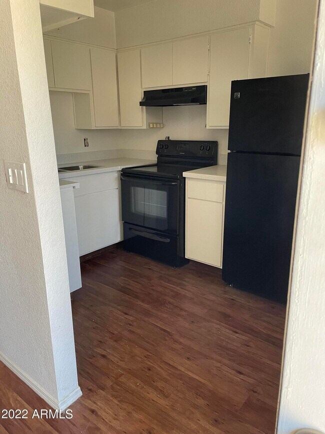 Foto del edificio - 280 E Ruggles St