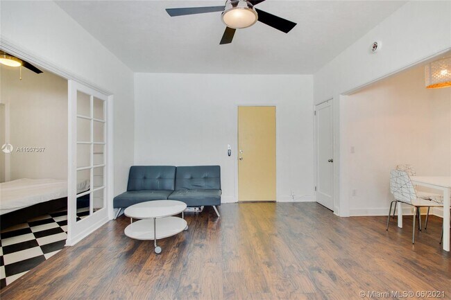 Foto del edificio - 900 Jefferson Ave