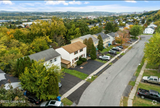 Building Photo - 9 Limerick Dr