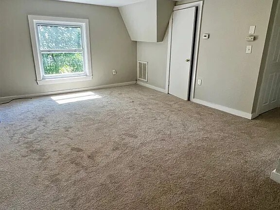 Foto del edificio - 31 Lyman St