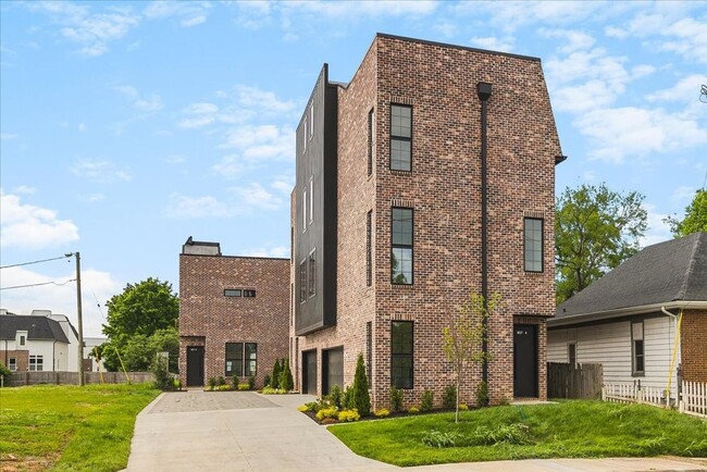 Building Photo - East Nashville Modern New Build