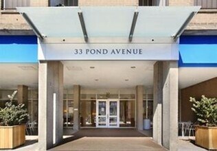 Building Photo - 33 Pond Ave