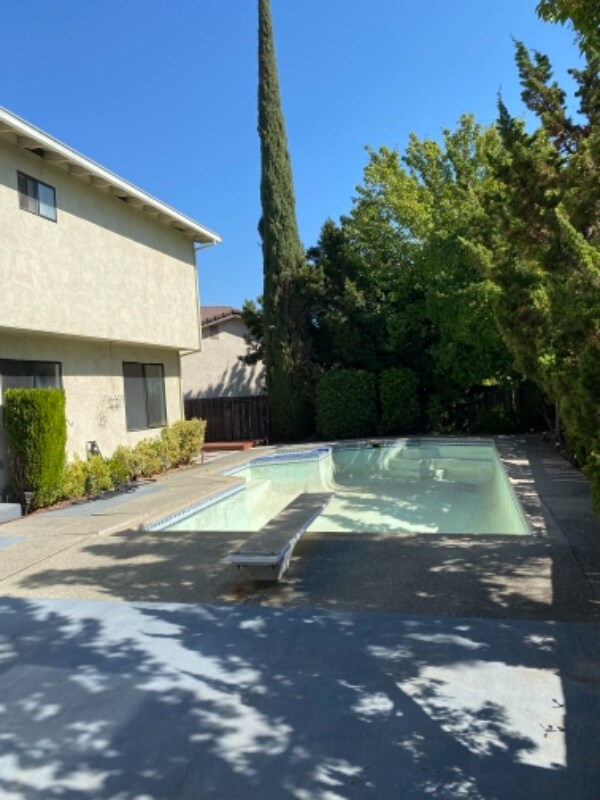 Foto del edificio - 1640 Foothill Pl