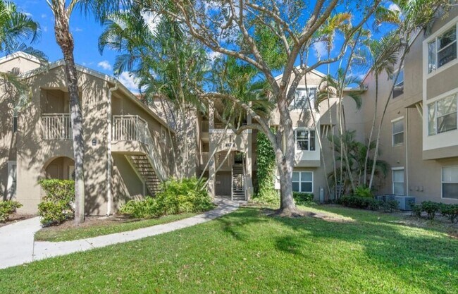 Foto del edificio - 1760 Palm Cove Blvd