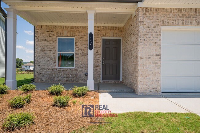 Building Photo - Welcome to Your Dream Home in Adairsville!