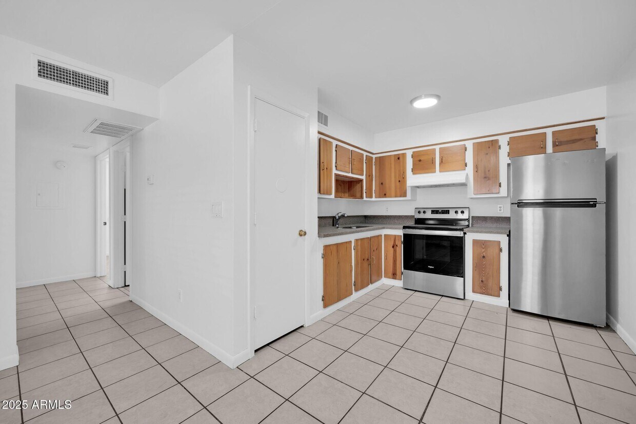 Foto principal - 2701 E Tierra Buena Ln