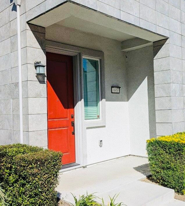 Front Door - 695 Blackbury Ln