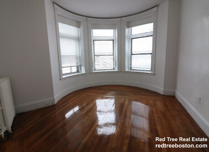 Foto principal - 407 Huntington Ave
