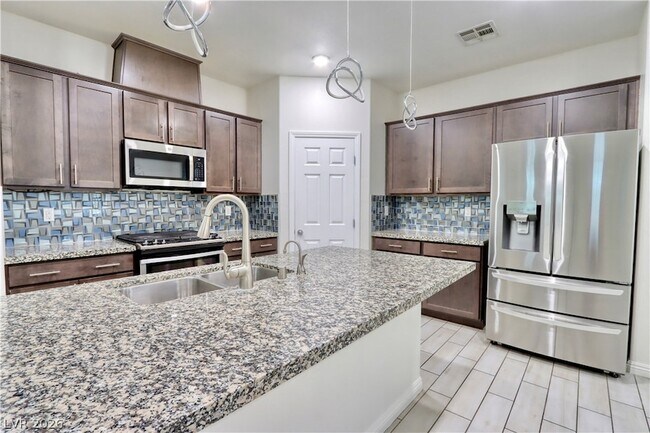 Foto del edificio - 5297 Belmont Mill Ct