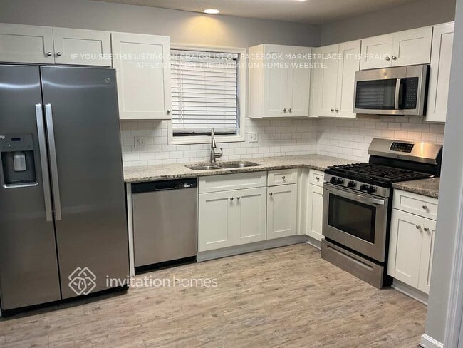 Foto del edificio - 3345 Holliglen Dr