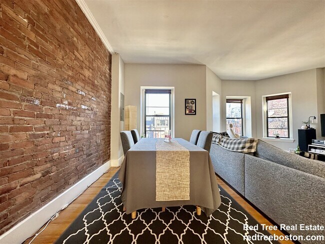 Building Photo - 36 Gloucester Street Apt #4, Boston, MA 02...