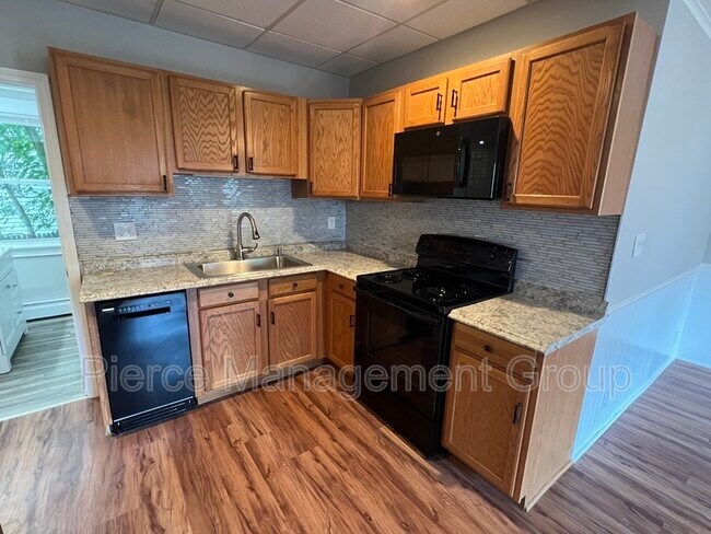 Foto del edificio - 68 Kenney St