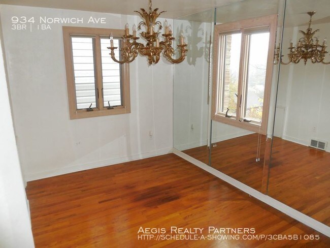 Foto del edificio - 934 Norwich Ave