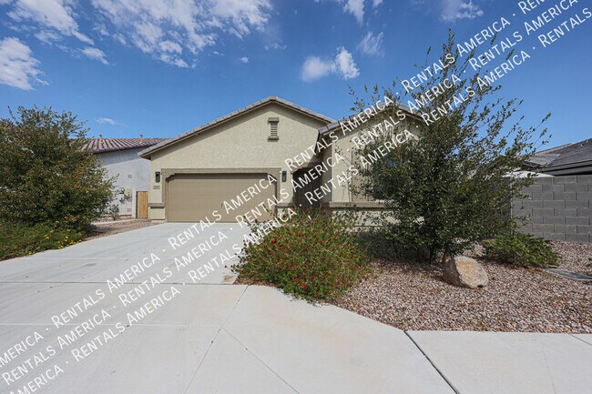 Building Photo - Beautiful Buckeye Home