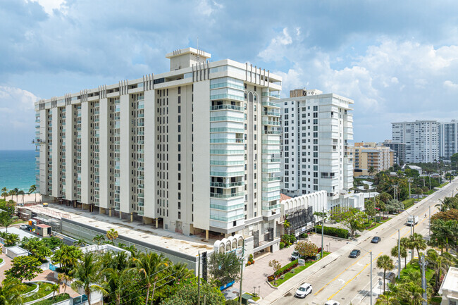 Building Photo - Pompano Atlantis Condominiums