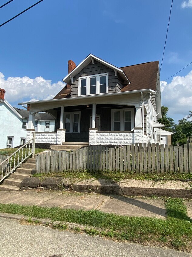 419 Parkinson St, Monongahela, PA 15063 House Rental in Monongahela