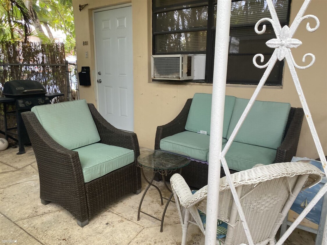 Foto del edificio - 1 br, 1 bath 4plex - 801 86th Street 801