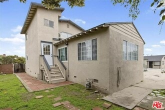 Building Photo - 8544 Puritan St