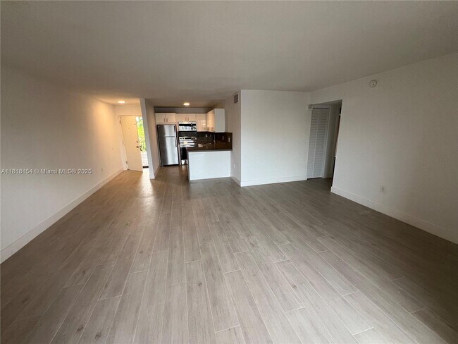 Building Photo - 17051 NE 35th Ave
