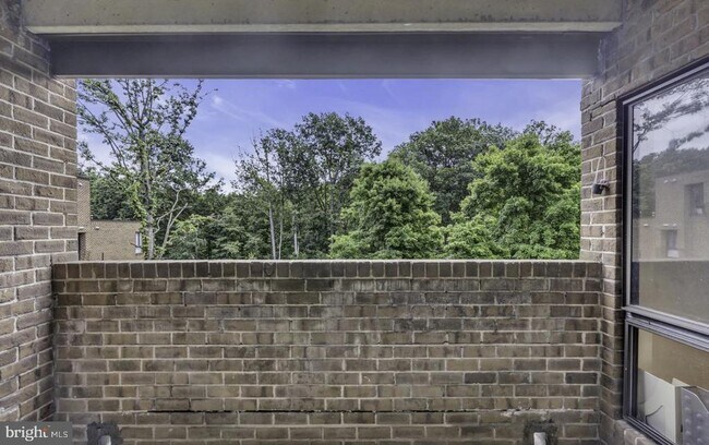 Foto del edificio - 11232 Chestnut Grove Square