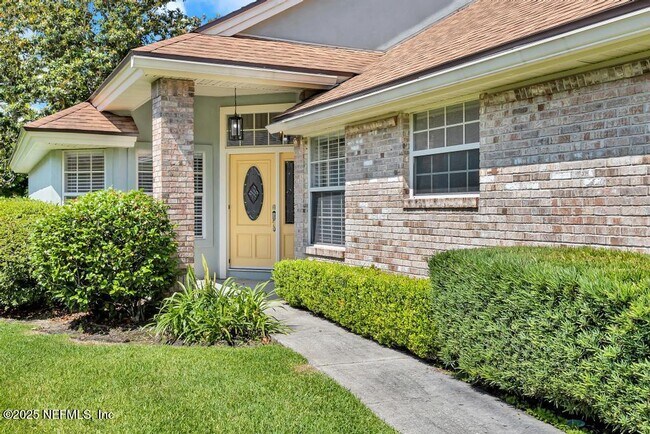 Building Photo - 3737 Constancia Dr