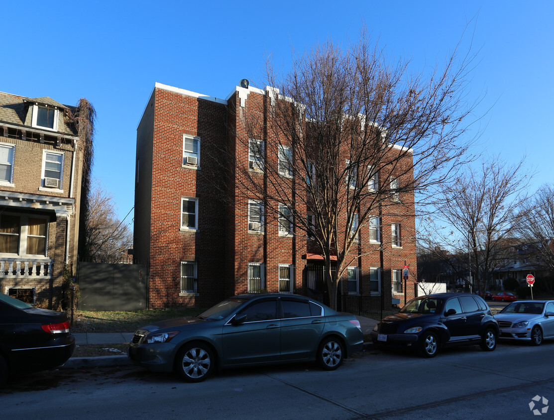 Building Photo - 1215 Randolph St NW