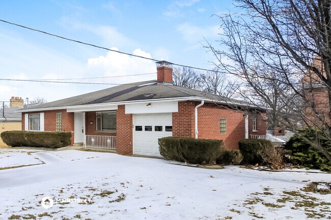 Foto del edificio - 5570 Sunnywoods Ln