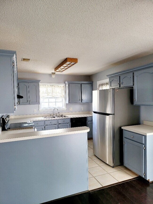 Foto del edificio - 114 Wild Fern Ct