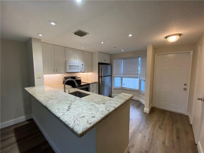 Foto del edificio - 1078 Jeffery St