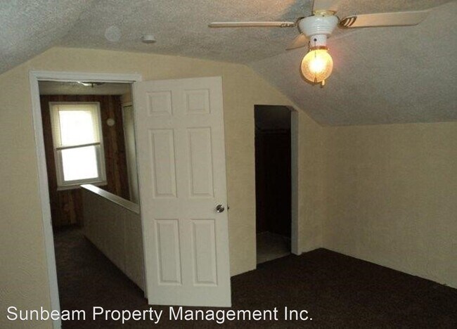 Building Photo - 4 br, 1 bath House - 26701 Dartmouth