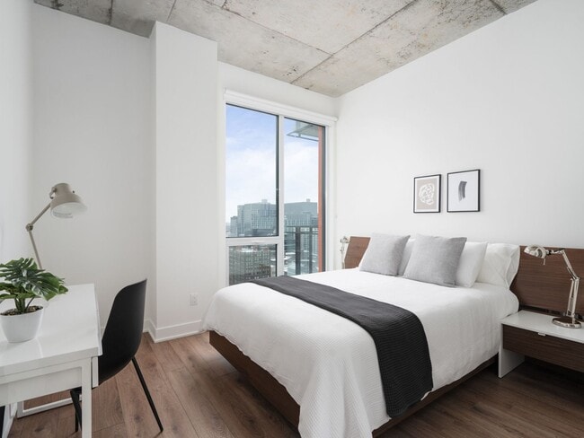 Photo du bâtiment - Zenith Condo Rentals Quartier Latin