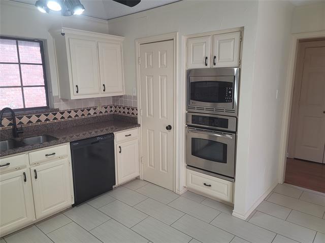 Foto del edificio - 5719 Encore Dr