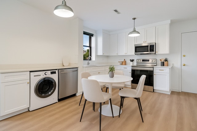 Foto del edificio - 6104 S Dorchester Ave