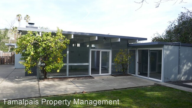 Building Photo - 4 br, 2 bath House - 781 Montecillo Road