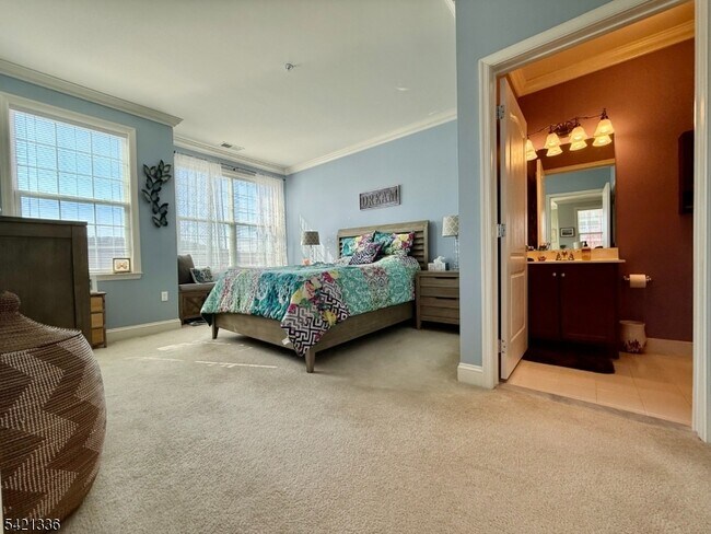 Foto del edificio - 4204 Ramapo Ct