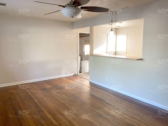 Building Photo - 1808 Remington St