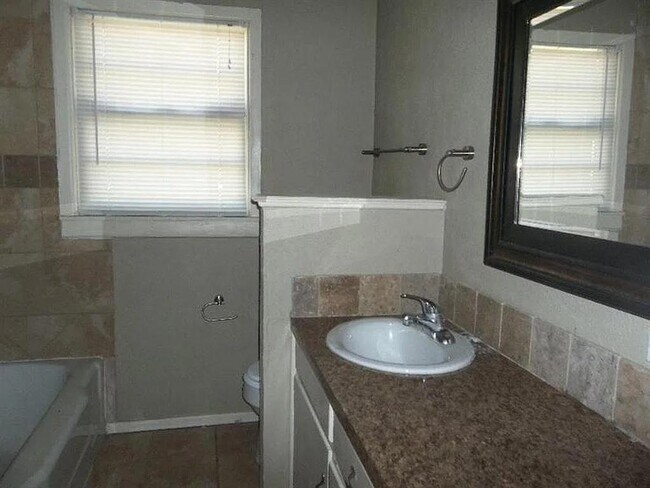 Foto del edificio - 3019 57th St