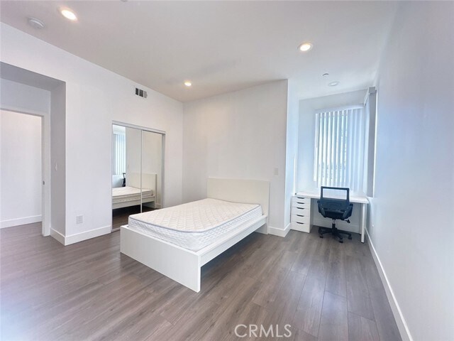 Foto del edificio - 1735 Magnolia Ave